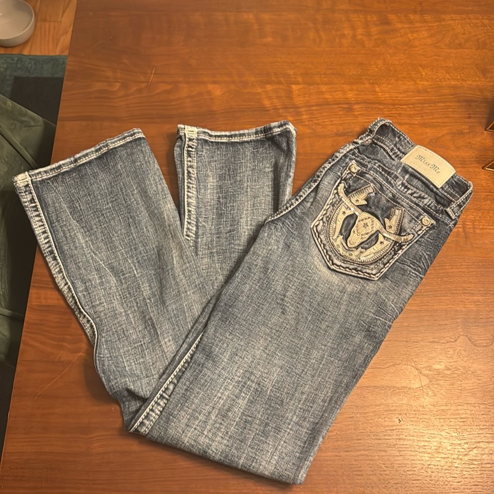 EUC MISS ME LOW RISE BOOT CUT